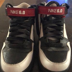 Nike 6.0 sneakers